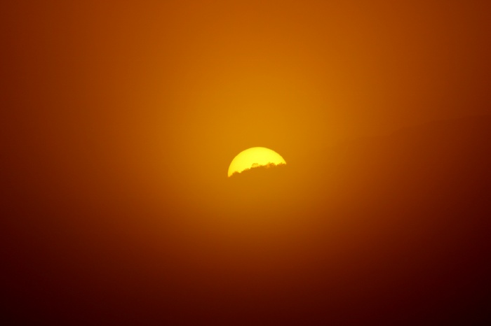 Minimal Sunrise 4K