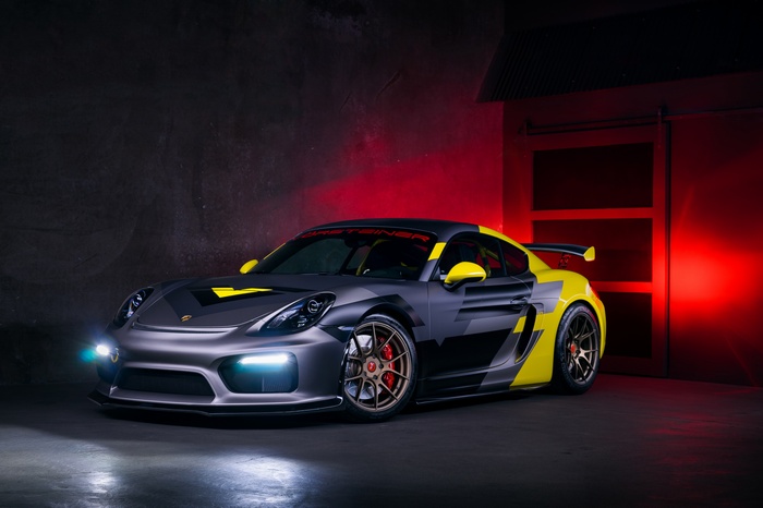 Porsche Cayman GT4 by Vorsteiner