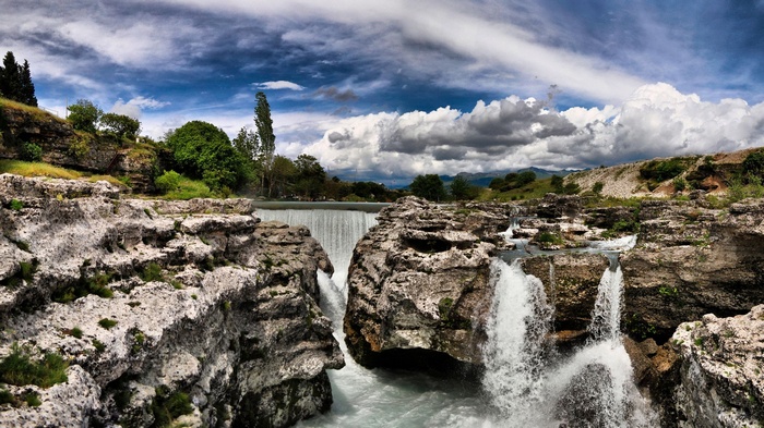 Niagara Falls, Montenegro