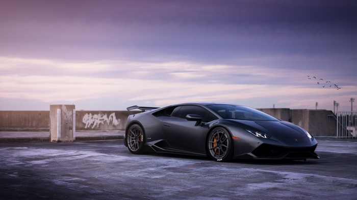 Lamborghini Huracan with ADV1 wheels