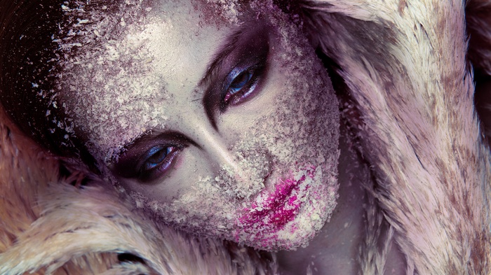 Woman with frost makeup and pink lips