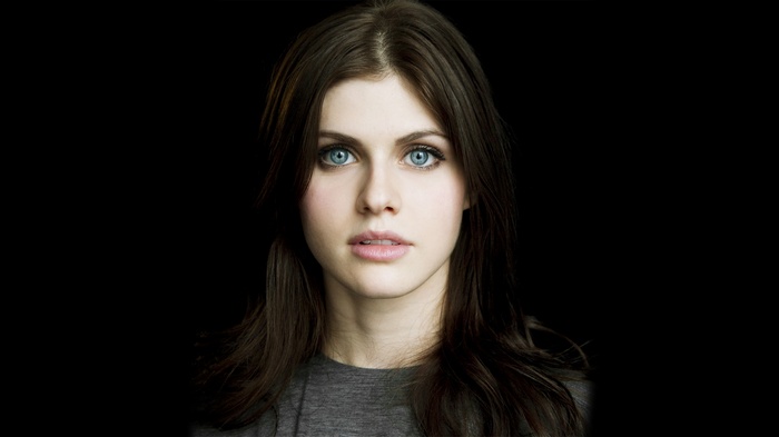 Alexandra Daddario portrait