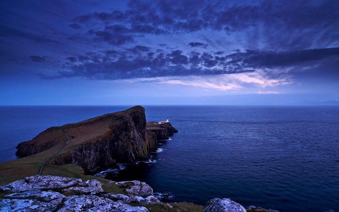 Neist Point Lighthouse, Isle of Skye, Scotland