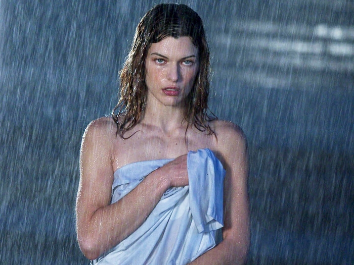 Milla Jovovich in the rain