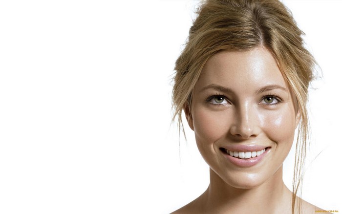 Jessica Biel portrait