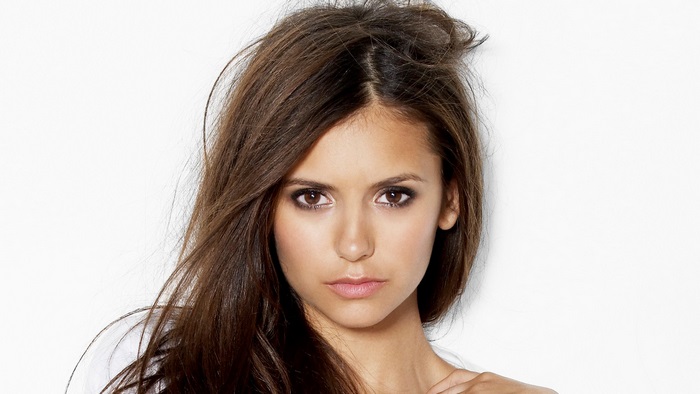 Nina Dobrev