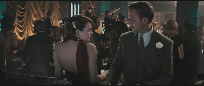 Ryan Gosling and Emma Stone in a bar