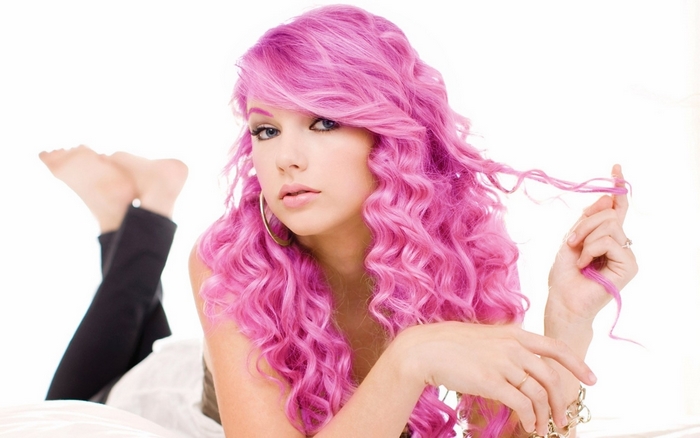 Taylor Swift with Long Curly Bright Pink Hair