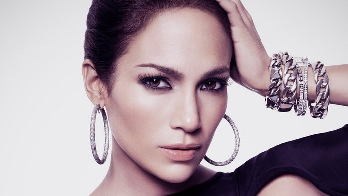 Jennifer Lopez with Hoop Earrings and Bracelets