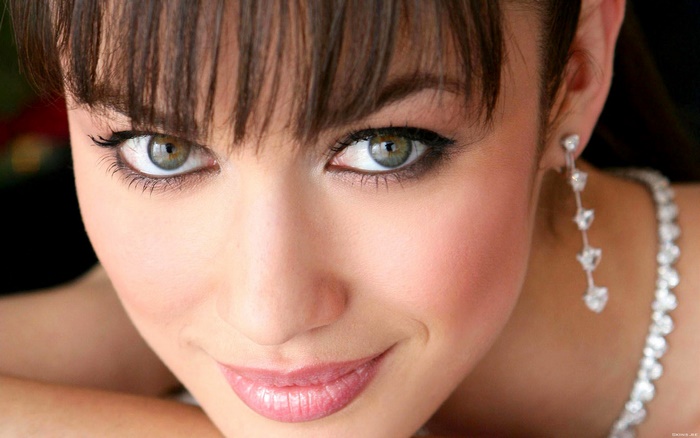 Olga Kurylenko close-up portrait