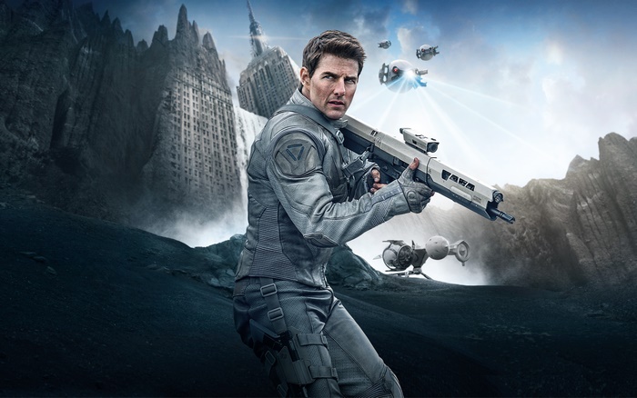 Tom Cruise in Oblivion