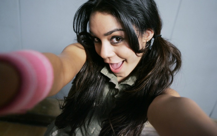 Vanessa Hudgens posing for a selfie