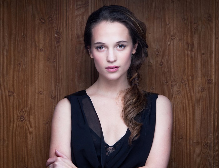 Alicia Vikander