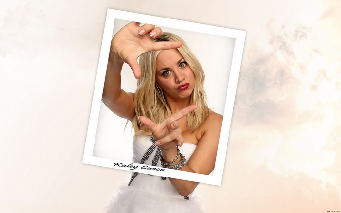 Kaley Cuoco posing for the camera