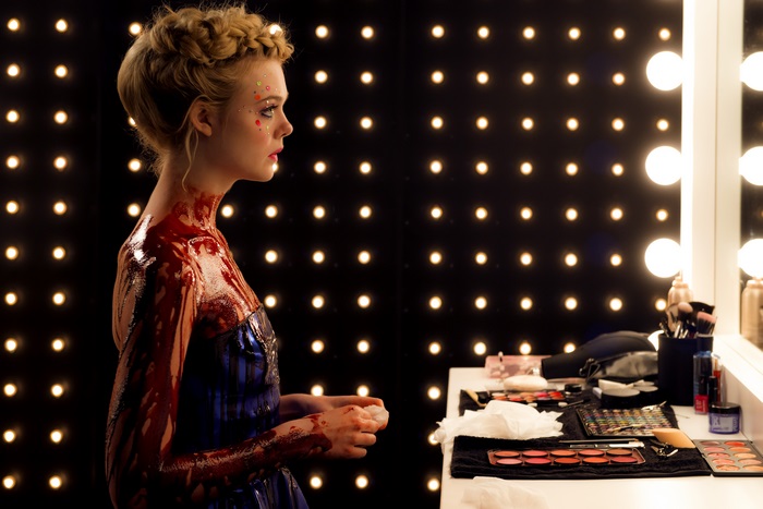 Elle Fanning covered in blood