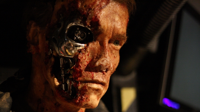 Arnold Schwarzenegger as a damaged Terminator