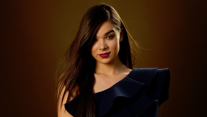 Hailee Steinfeld