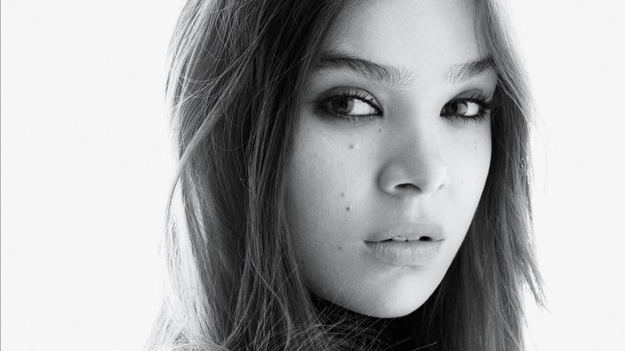Hailee Steinfeld