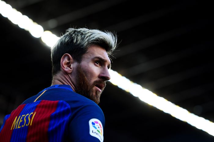 Lionel Messi in Barcelona jersey