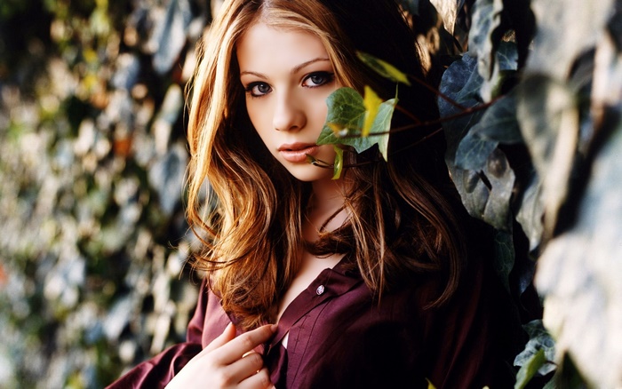 Michelle Trachtenberg Near Green Leaves