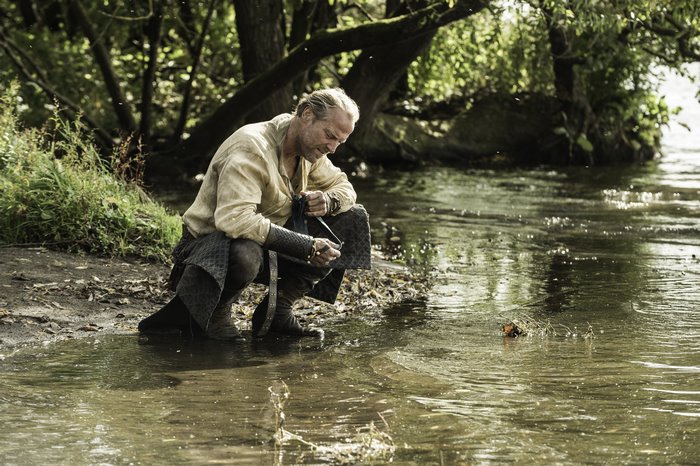Iain Glen by the water