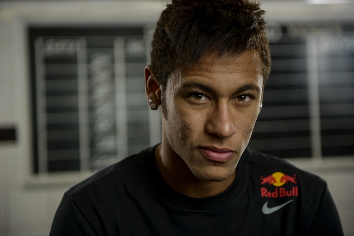 Neymar Jr. wearing a Red Bull t-shirt