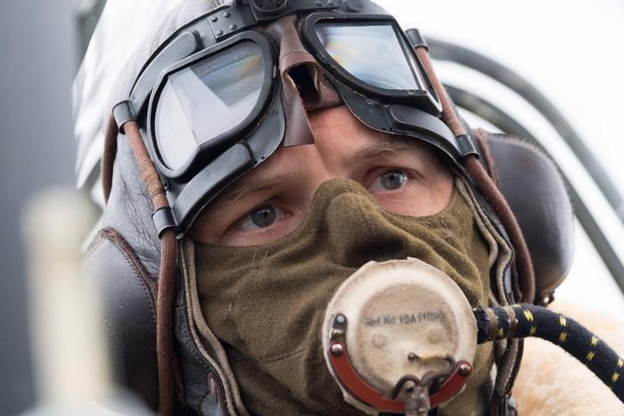 Tom Hardy as a pilot