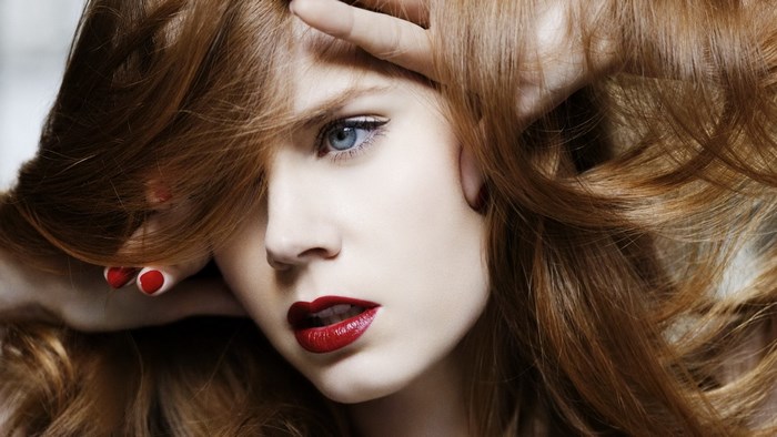 Close-Up Portrait of Amy Adams with Red Hair