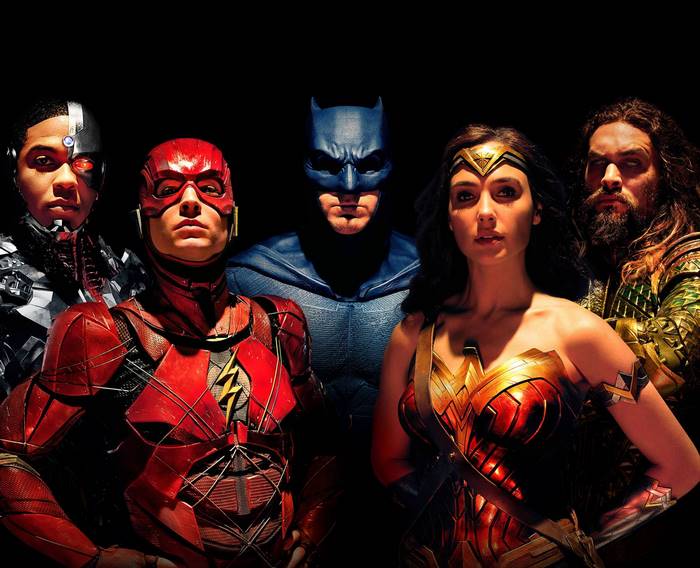 Justice League characters Cyborg, Flash, Batman, Wonder Woman, and Aquaman