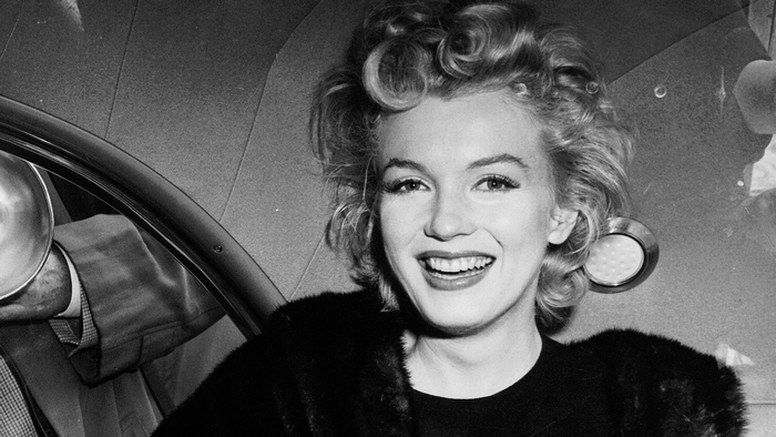 Marilyn Monroe smiling
