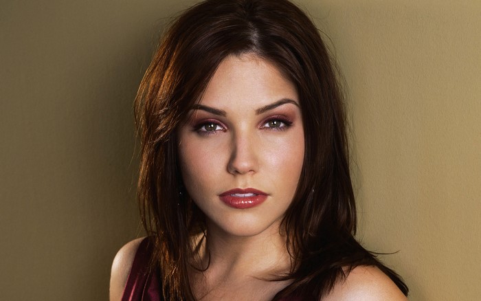 Sophia Bush portrait