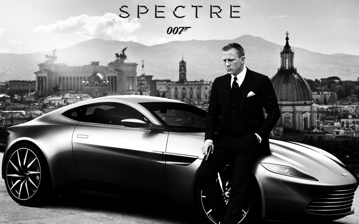 Daniel Craig as James Bond in Spectre
