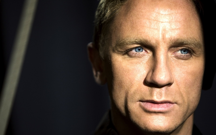 Daniel Craig close-up portrait