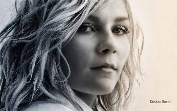 Kirsten Dunst Portrait