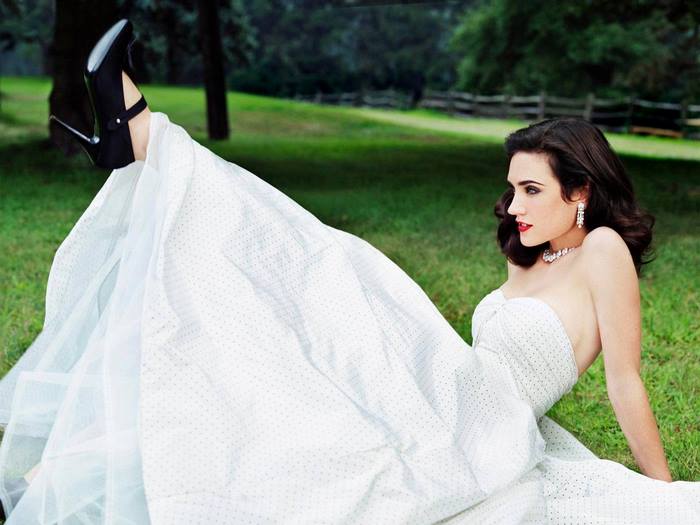 Jennifer Connelly in a white dress