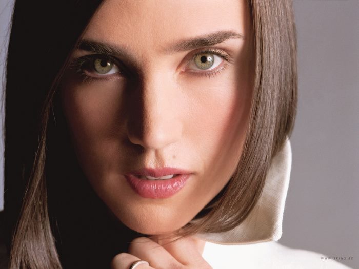 Jennifer Connelly close-up portrait