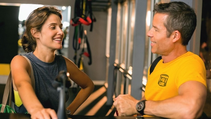 Cobie Smulders in a gym