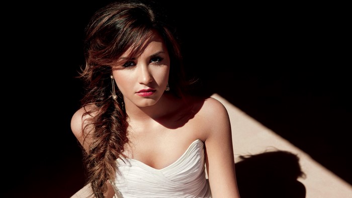 Demi Lovato in white dress