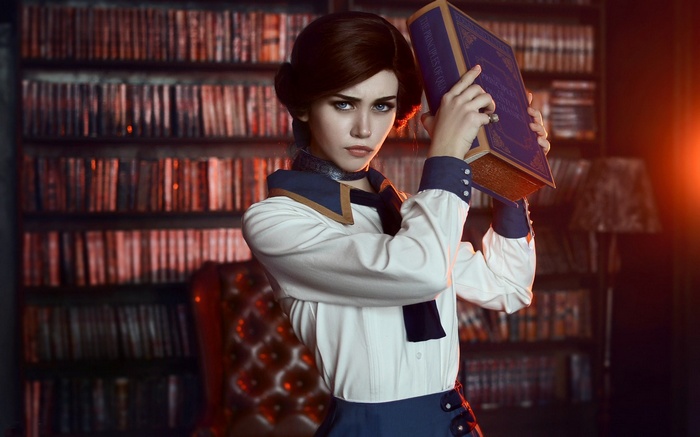 Elizabeth from BioShock Infinite holding a book