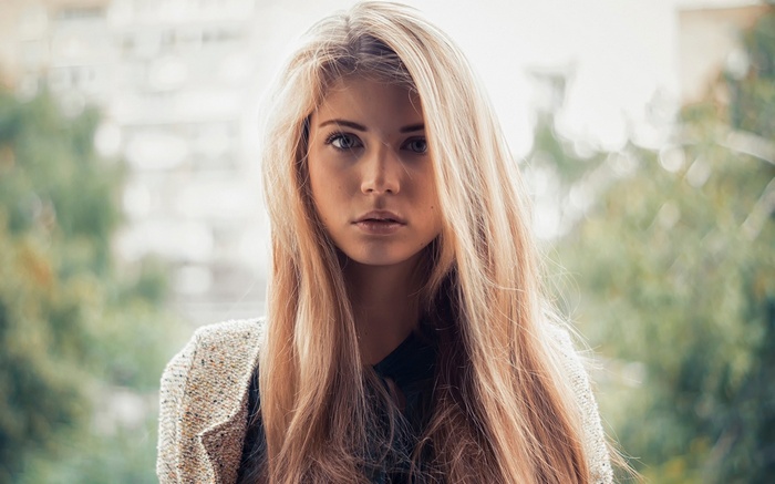 Young woman with long blonde hair