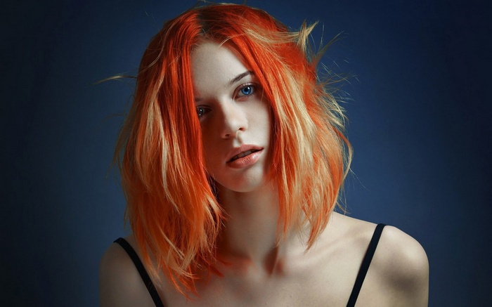Woman with orange and blonde hair