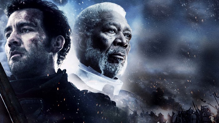 Clive Owen and Morgan Freeman in a battle scene