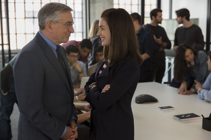 Robert De Niro and Anne Hathaway in The Intern