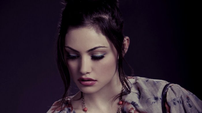 Phoebe Tonkin