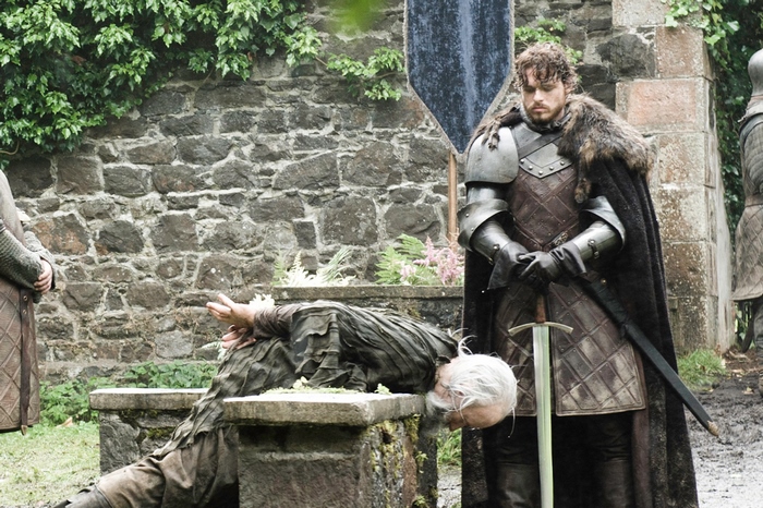 Robb Stark and a fallen man