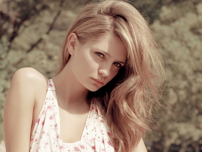 Mischa Barton