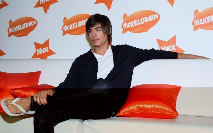Zac Efron at Nickelodeon Event