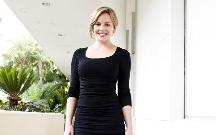 Abbie Cornish