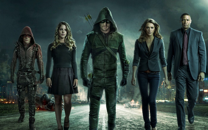 Arrow Team in front of a city skyline