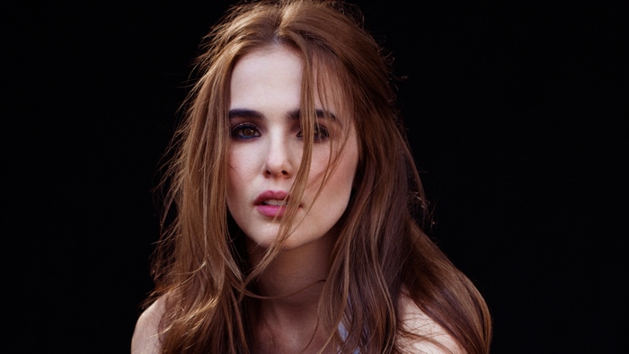 Zoey Deutch 4K